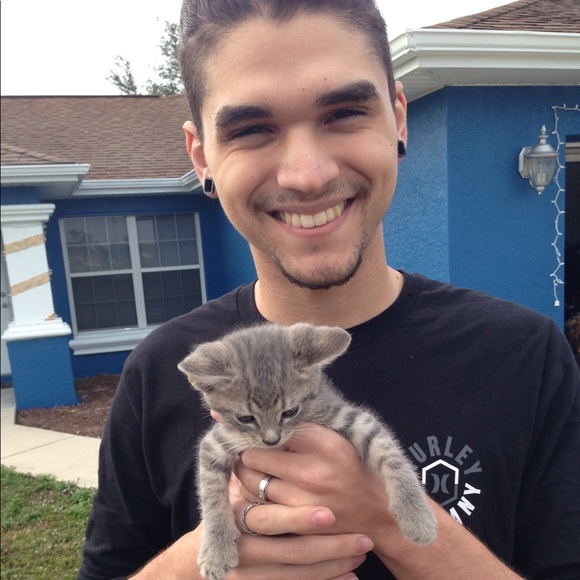 Meet your Posher, Rafael - Picture 8 of 8